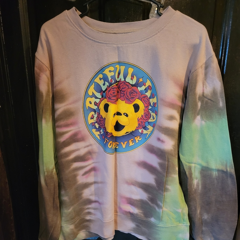 Grateful Dead bear sweatshirt